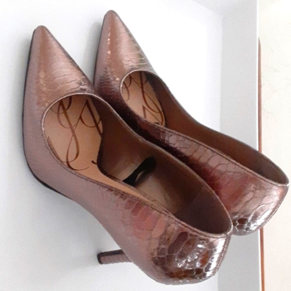 Sam & Libby Metallic Bronze Python Print Pointed … - image 2